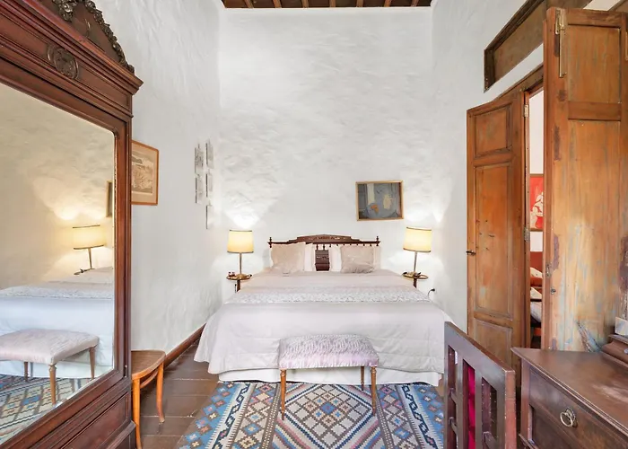 Feriehus Casa Montesdeoca - Jacaranda Las Palmas de Gran Canaria