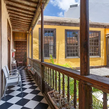 Casa Montesdeoca - Jacaranda *