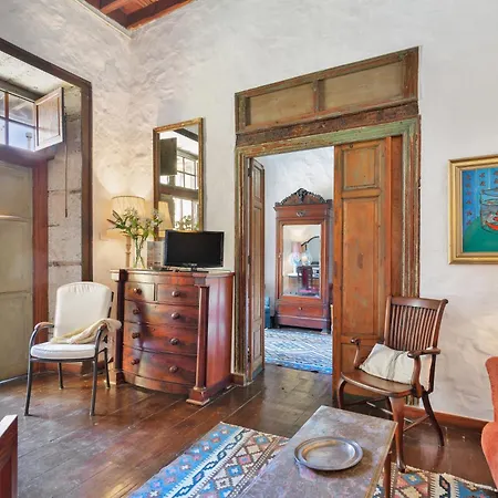 Casa Montesdeoca - Jacaranda *